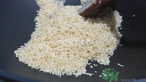 小魚干怎么炒好吃？蜜汁小魚干的做法