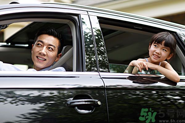 中午喝啤酒晚上能開車嗎？喝酒多久后才能開車？