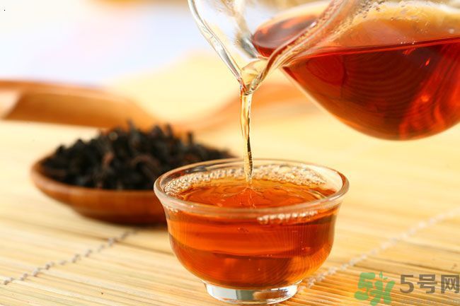 春天喝紅茶好不好？春天喝紅茶還是喝綠茶好呢？