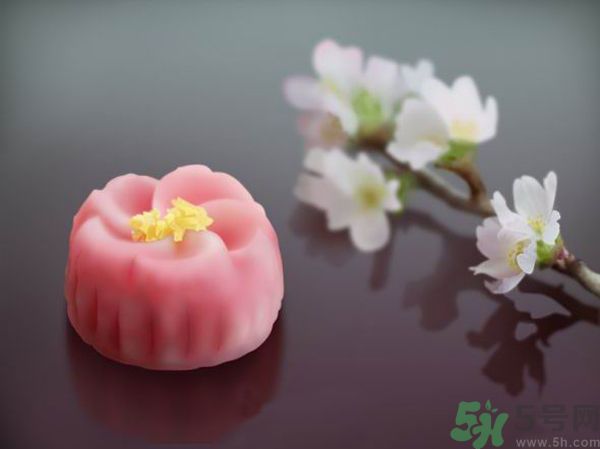 美翻了，櫻花可以做什么吃？櫻花茶怎么做？