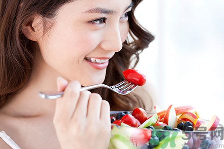 剖腹產(chǎn)后能吃蘋果嗎？剖腹產(chǎn)后能吃什么水果？