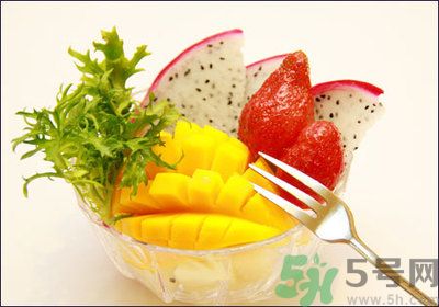 剖腹產(chǎn)后能吃蘋果嗎？剖腹產(chǎn)后能吃什么水果？