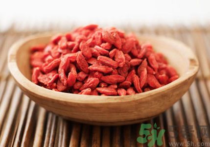 吃枸杞能治體虛嗎？怎么正確吃枸杞？