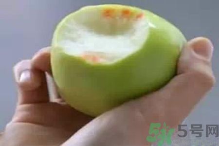 牙齦出血是怎么回事？牙齦出血怎么辦？