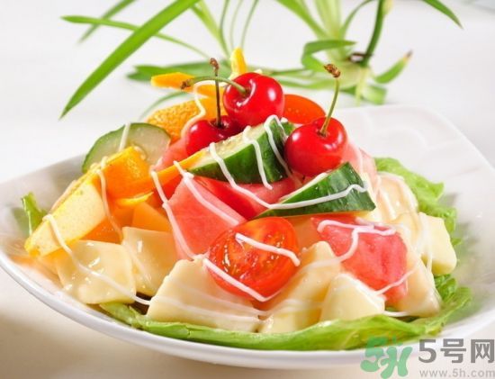 在飯后做運(yùn)動(dòng)什么對身體好？飯后有什么不能做？
