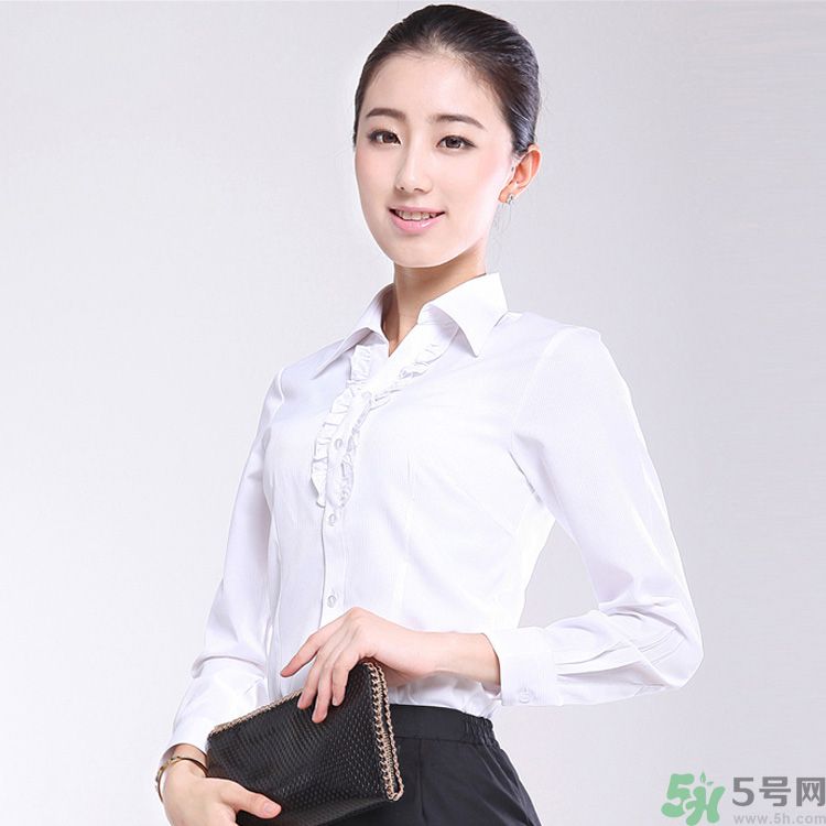 職場新人的入門公告有哪些？新人怎樣獲得同事的認(rèn)可？