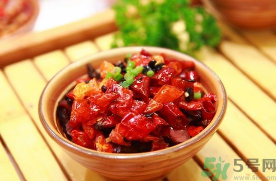 高血壓不能吃什么食物？高血壓應(yīng)該吃什么食物？