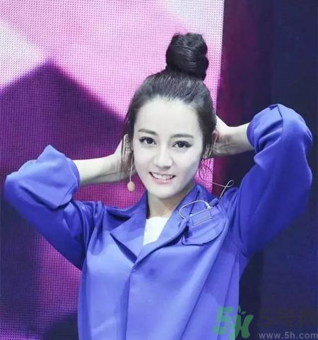 明星花式丸子頭引潮流 波叔這么萌你不愛嗎？
