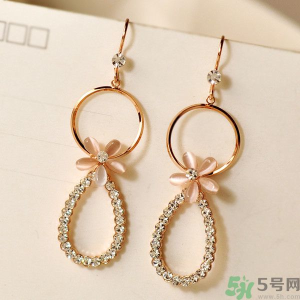 耳環(huán)適合臉型氣質(zhì)最重要？不同臉型適合什么耳環(huán)？