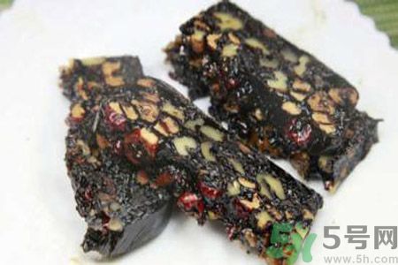 貧血吃什么補血？貧血吃阿膠好嗎？