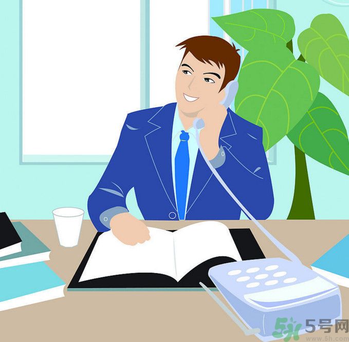 久坐會得腰間盤突出嗎？久坐有什么壞處？