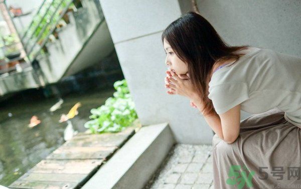月經(jīng)推遲怎么辦？月經(jīng)推遲是什么原因？