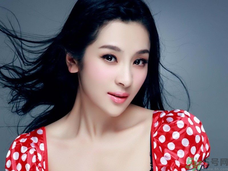 女生手腳冰涼是什么原因？手腳冰涼怎么調(diào)理？