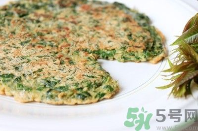 香椿雞蛋餅怎么做？香椿煎蛋餅做才能好吃？