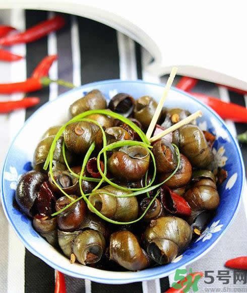 螺螄要怎么挑選？煮熟后螺絲肉怎么挑出來？
