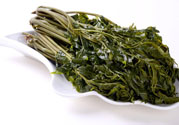 吃香椿要焯水嗎？吃香椿焯水還有營(yíng)養(yǎng)價(jià)值嗎？