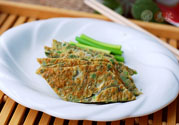香椿雞蛋餅怎么做？香椿煎蛋餅怎么才能好吃？