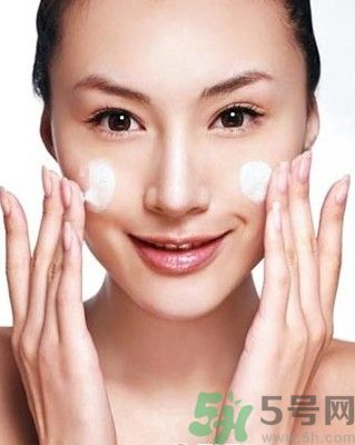 為什么會(huì)長痘痘？痘痘有哪幾種類型的？