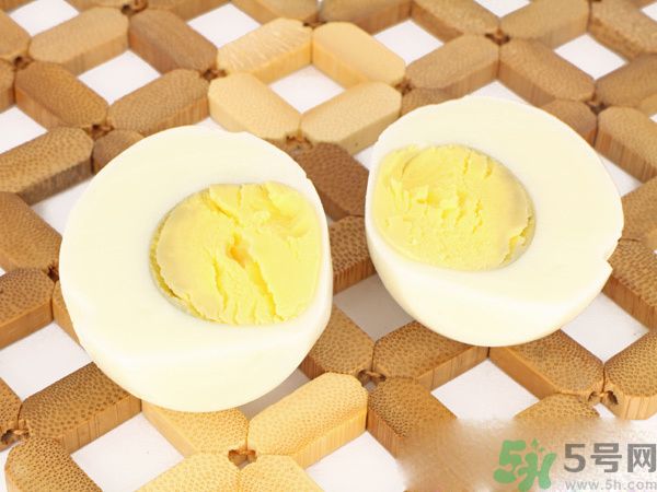 膽固醇高不能吃什么食物？膽固醇高可以吃雞蛋嗎？