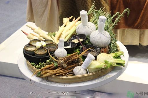 胃潰瘍吃什么藥？調(diào)理胃潰瘍的藥有哪些？