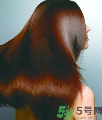 護發(fā)小妙招有哪些？怎么養(yǎng)頭發(fā)會黑亮？