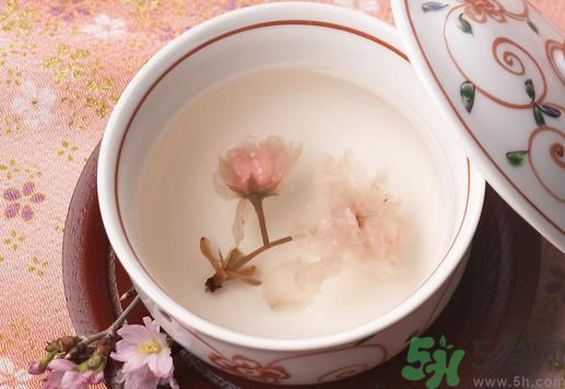 適合女性喝的茶有哪些？女性春季喝什么茶最好？