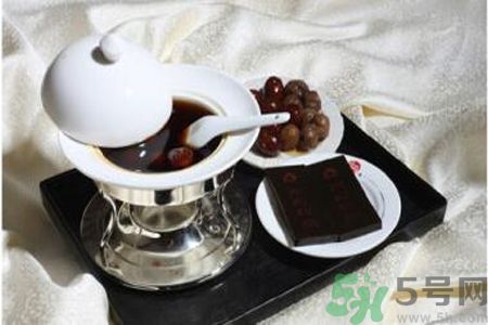 女性補(bǔ)腎吃什么？女性怎么補(bǔ)腎？