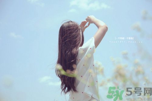 90后女孩癱瘓后出版25萬(wàn)字 女人要怎樣生活最好？