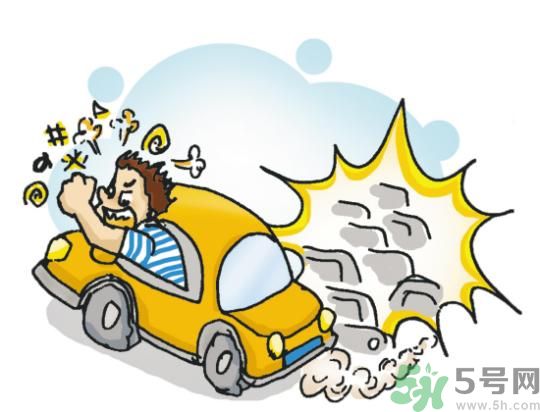 爸爸姐姐飛走了 發(fā)生車禍如何自救？