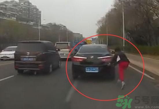 碰瓷影后是怎么回事？遇到碰瓷怎么辦？