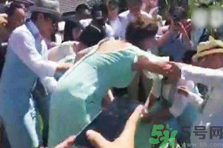 伴娘怕被整簽禁止鬧婚協(xié)議是怎么回事？整伴娘的招數(shù)有哪些？