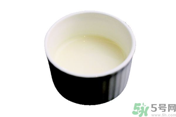 牛奶過期了還能怎么利用？牛奶能去魚腥味嗎？