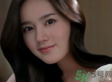 韓佳人女兒叫什么名字？韓佳人的老公是誰？