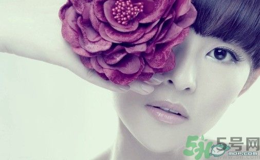怎么快速畫出敲門妝？敲門妝要怎么畫？
