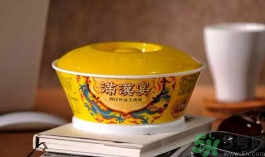 滿漢宴方便面多少錢一桶？滿漢宴方便面多少錢一箱？