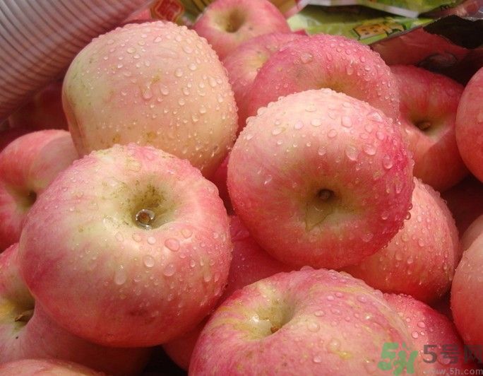 晚上9點(diǎn)以后可以吃蘋果嗎？晚上吃蘋果好不好？