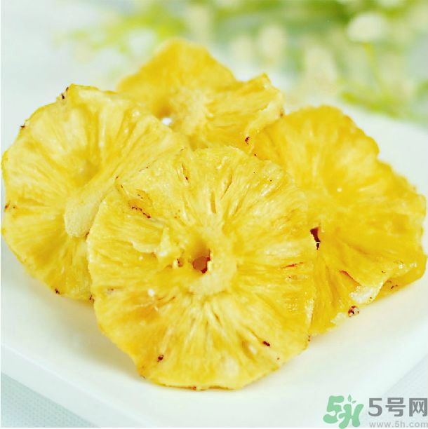 晚上9點(diǎn)可以吃菠蘿嗎？晚上吃芒果好嗎？