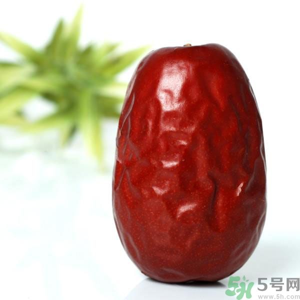 紅棗吃多了會(huì)上火嗎？吃紅棗要注意什么？