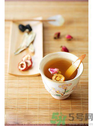 春天上火了喝什么茶好？喝什么茶快速消火？
