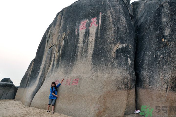 天涯海角附近有什么實(shí)惠吃海鮮的餐廳？天涯海角吃海鮮可以去那里？