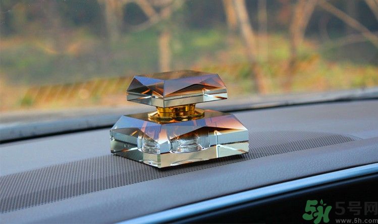 車載香水有毒嗎？如何挑選健康的車載香水？