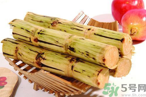 甘蔗中間發(fā)黑可以吃嗎？甘蔗中間發(fā)黑吃了好不好？