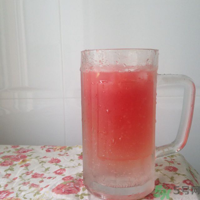 西瓜搭配什么水果榨汁好喝？西瓜的另類吃法有哪些？