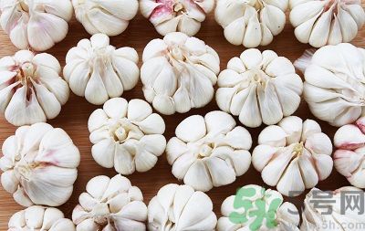 拉肚子能吃大蒜？腹瀉能吃大蒜嗎？