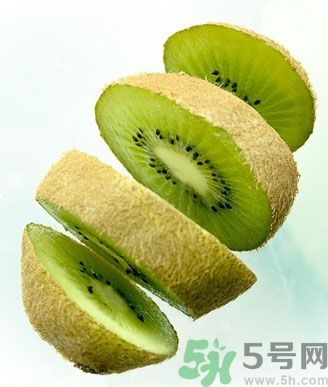 獼猴桃要怎樣去皮？獼猴桃去皮的小妙招有哪些？