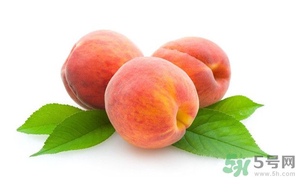 桃子上有紅點(diǎn)能吃嗎？桃子上有黑點(diǎn)可以吃嗎？