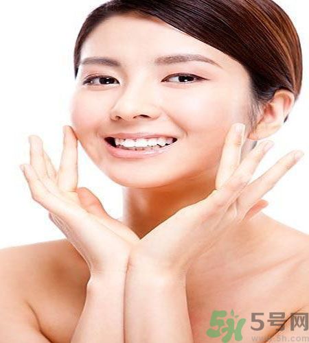 皮膚出油怎么辦？皮膚出油用什么面膜？