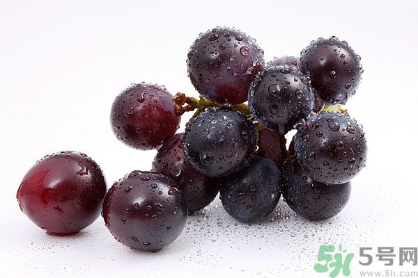 骨質(zhì)疏松能吃葡萄嗎？骨質(zhì)疏松吃葡萄好嗎？