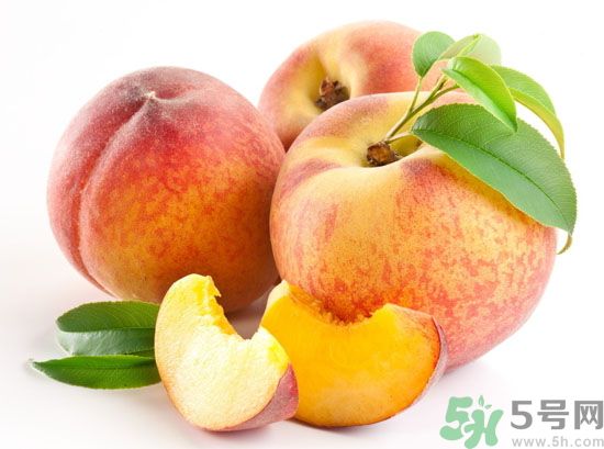 桃子吃多了容易便秘嗎？桃子吃多了會(huì)肚子疼嗎？