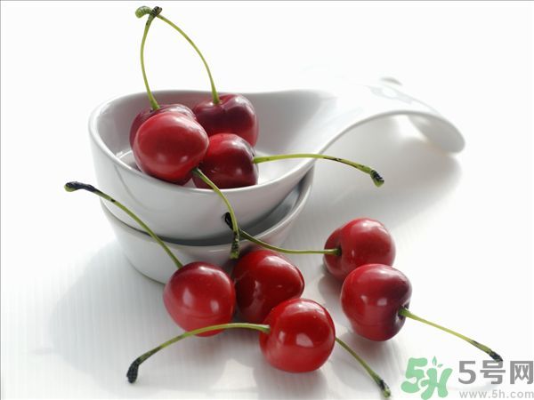 來(lái)月經(jīng)能吃櫻桃嗎？經(jīng)期吃櫻桃好嗎？